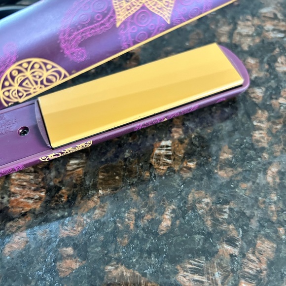 CHI Moroccan Sunrise Ceramic Hair Straightener - Picture 6 of 8